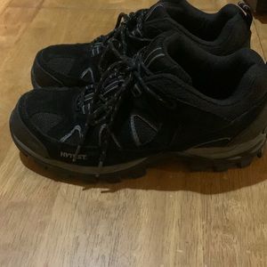 Very comfortable, gently worn Hytest Safety Shoes 8.5 work shoes, composite toe.